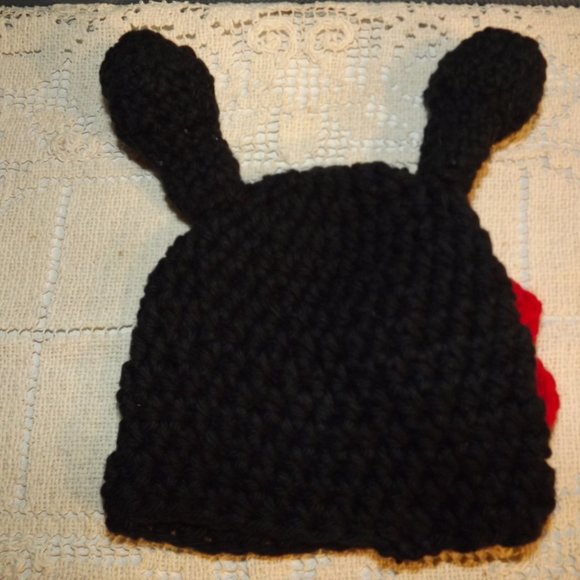 Hand made knitted lady bug baby hat - Picture 2 of 6